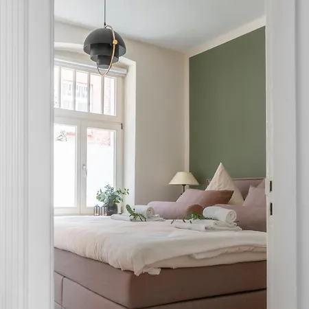 Burghofdrei Hygge & Zentral P-platz Streaming *