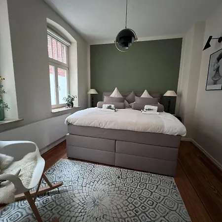 Burghofdrei Hygge & Zentral P-platz Streaming * Flensborg