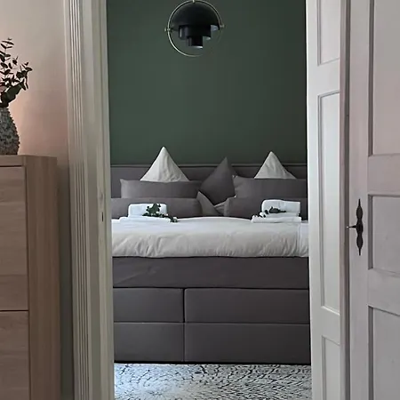 Burghofdrei Hygge & Zentral P-platz Streaming Flensborg